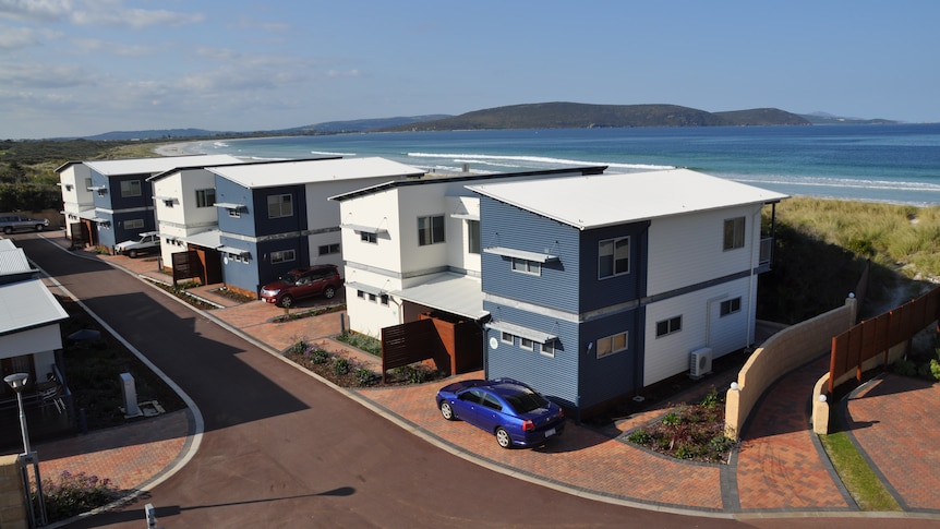 Should Australia copy New Zealand's 83-page building code?