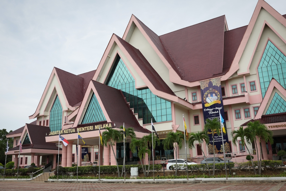 Melaka to keep running as usual as state assembly heads for dissolution