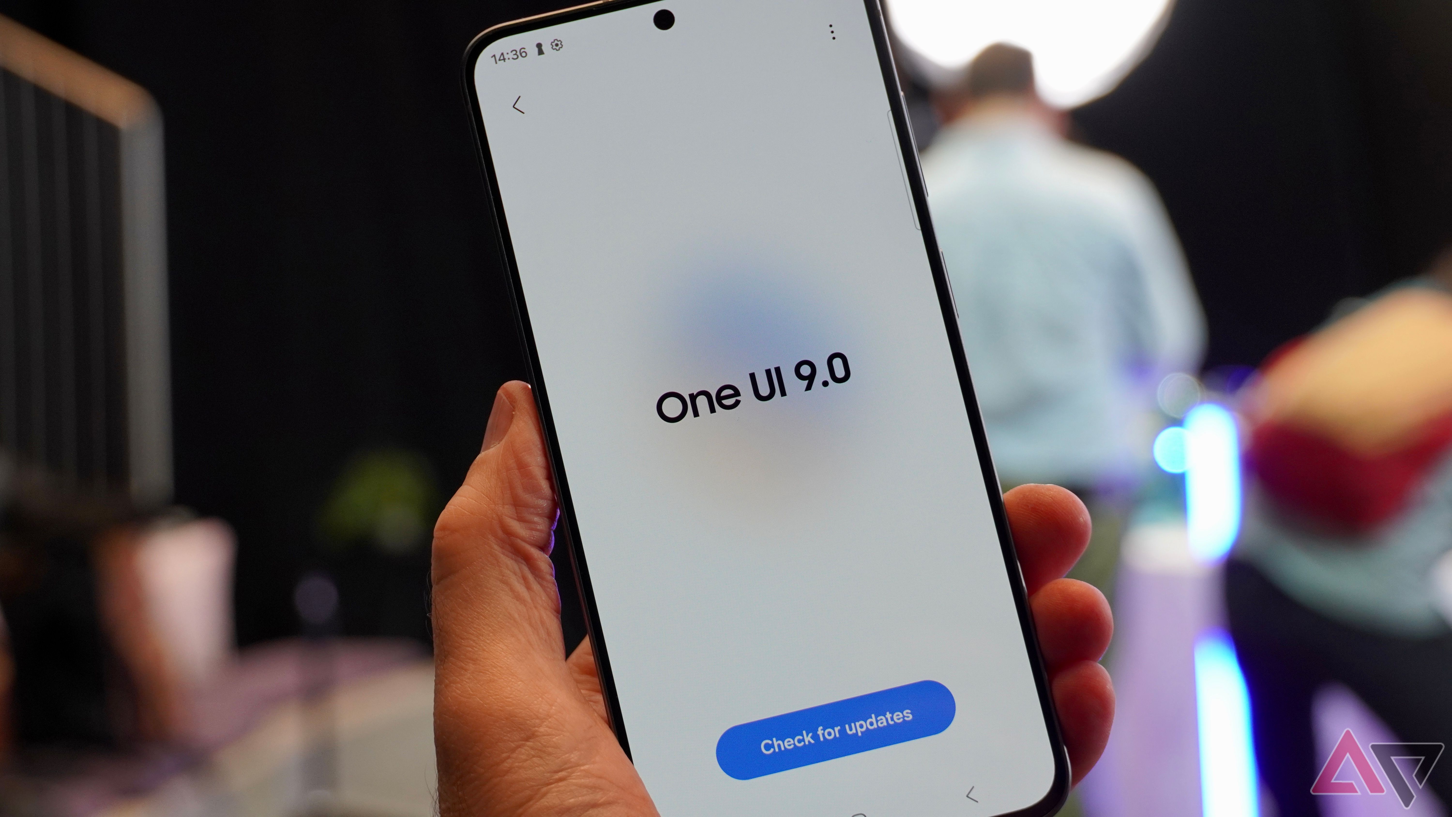 Samsung just pushed back One UI 9 by a week