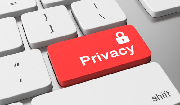 From Smart Glasses to AI Pins, Privacy Fears Challenge Tech’s Next Big Bet