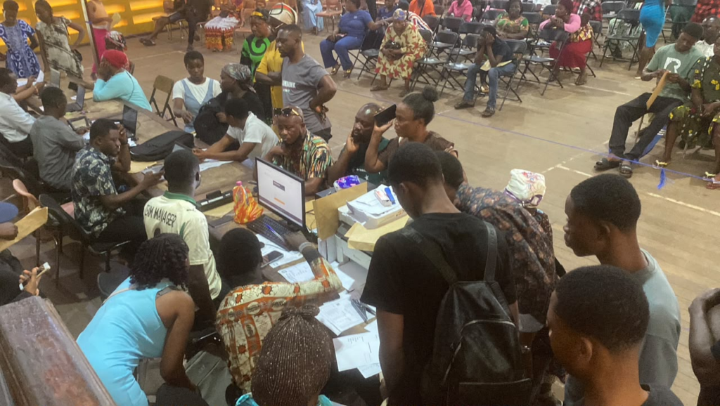 Parents, students continue to queue at school placement resolution centre in Kumasi