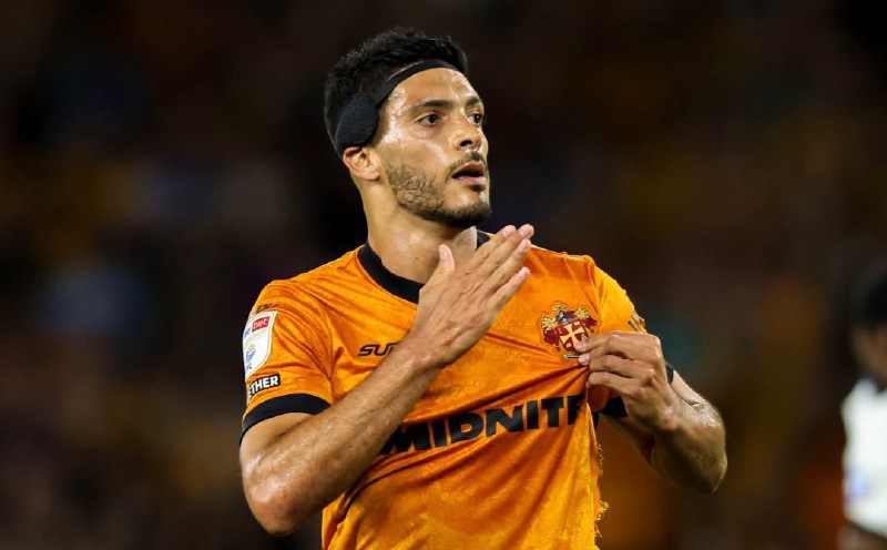 Jimenez rescues dramatic Wolves draw in Championship opener