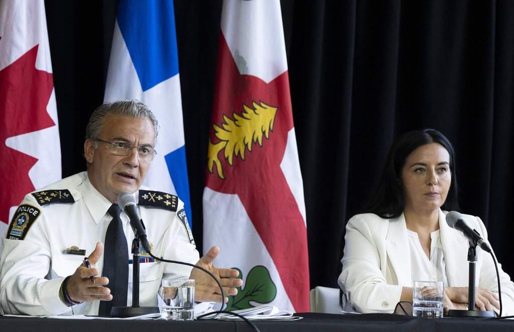 Montreal adopts bylaw banning insults against municipal employees