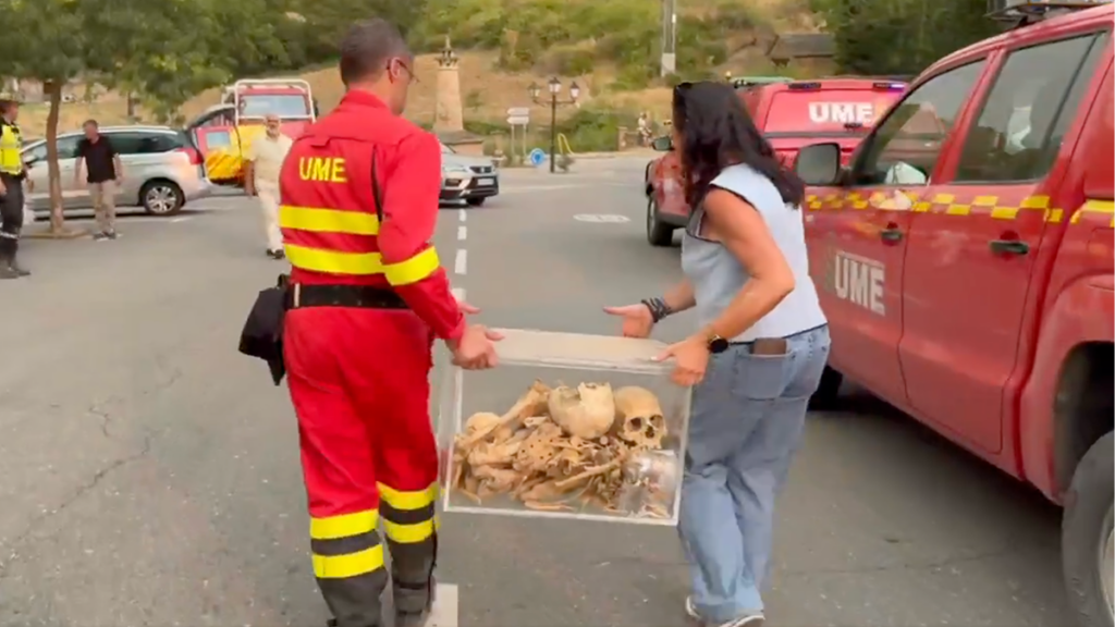 Flames force Spanish troops to evacuate 1,000-year-old kings’ bones from burning monastery