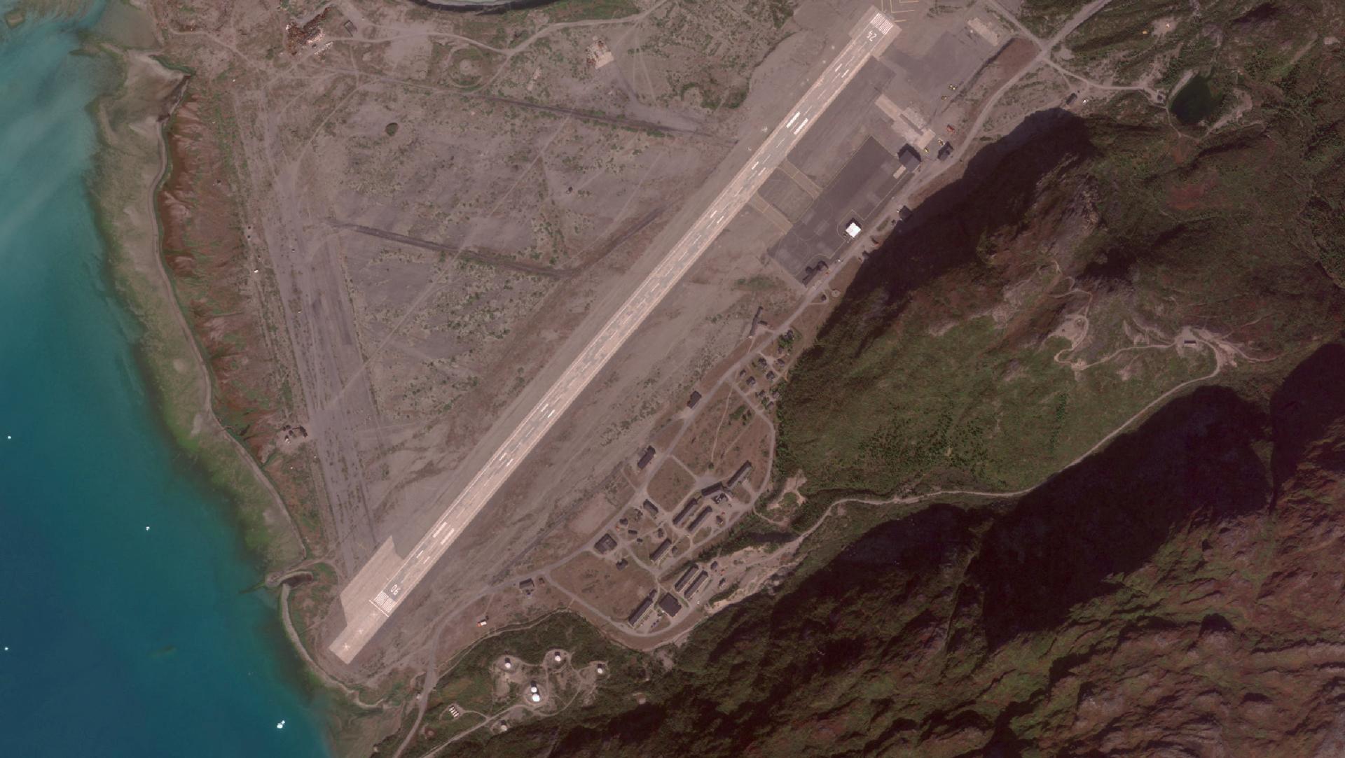 US to build 2 military bases in southern and eastern Greenland