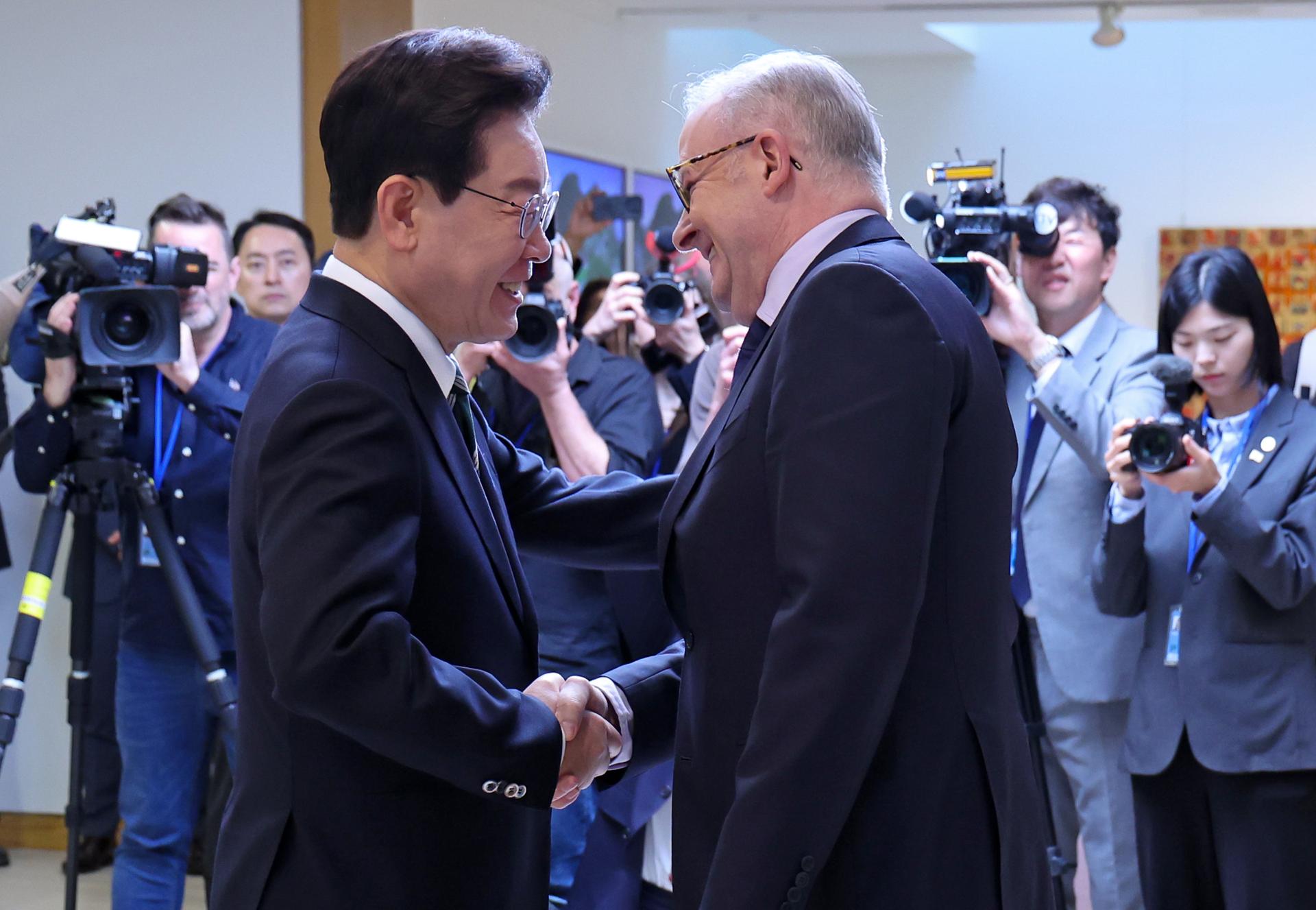Leaders of Korea, Australia agree to boost cooperation for stable energy supply