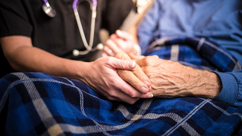 WA nurse banned after using elderly patient’s credit card for online shopping spree