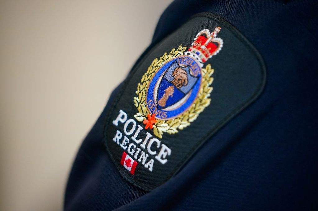 Man dead after e-bike collides with vehicle in Regina, police say