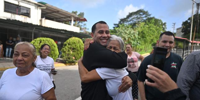 Venezuela frees more political prisoners amid post-Maduro talks