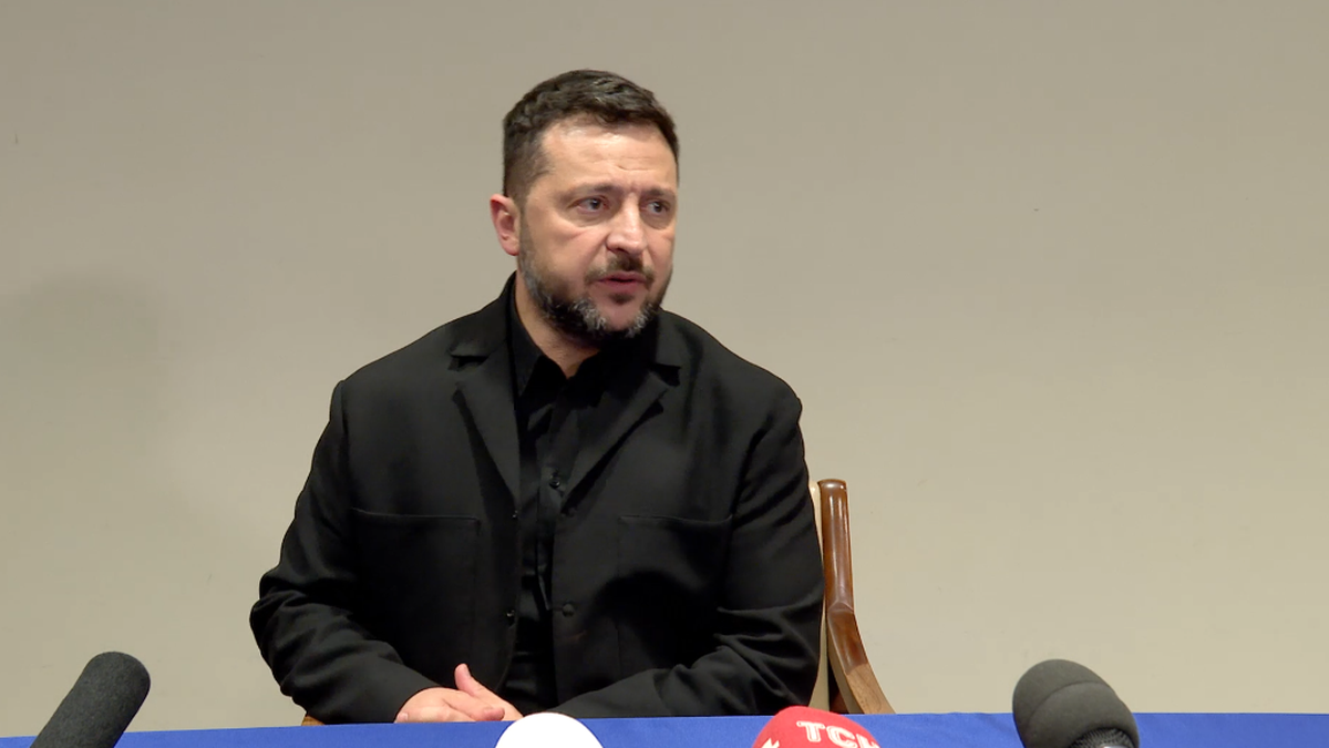 Zelenskyy: Removal of two Russian oligarchs from EU sanctions lists shows how difficult it is to maintain unanimity