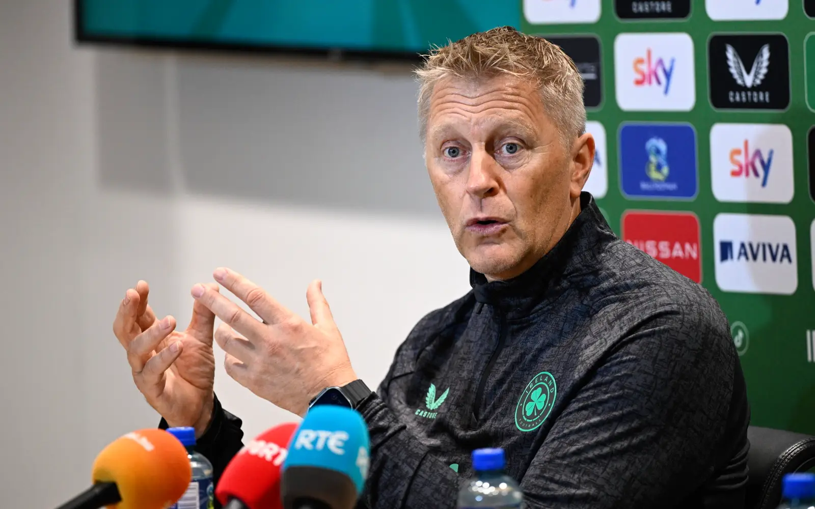 Irish PM backs football manager after Israel FA criticism