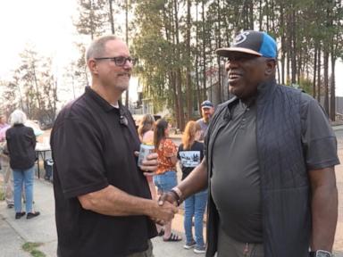 WATCH: Community comes together to thank firefighters after Washington state wildfires