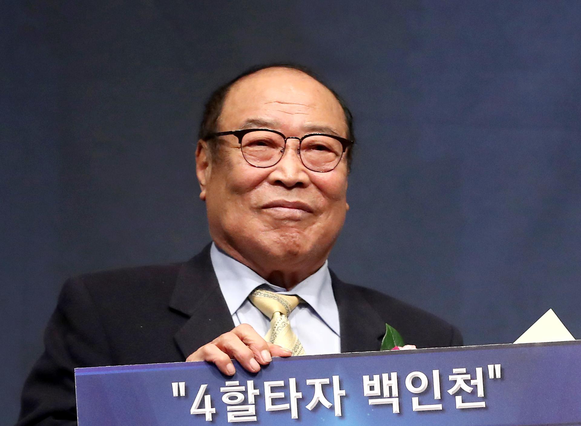 Only .400 hitter in Korean baseball history dies