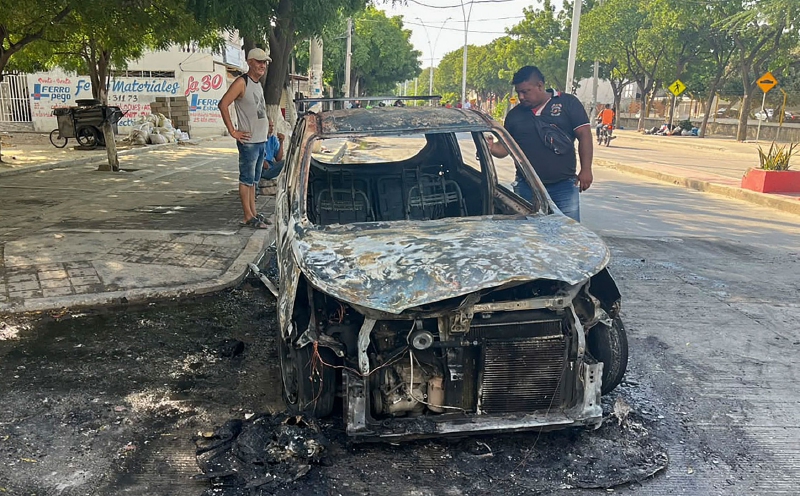 Colombia president orders troops to violence-hit Caribbean city