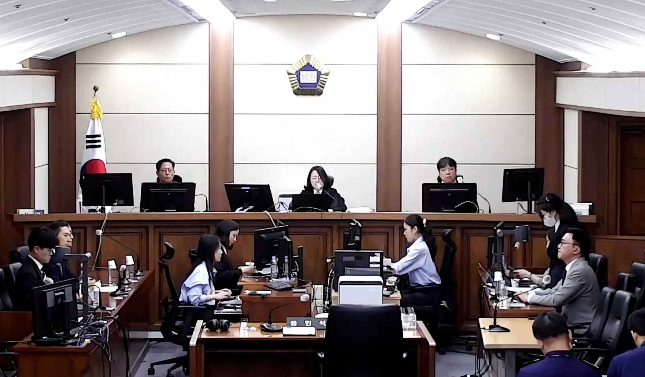 Ex-first lady appeals 5-year bribery sentence to Supreme Court