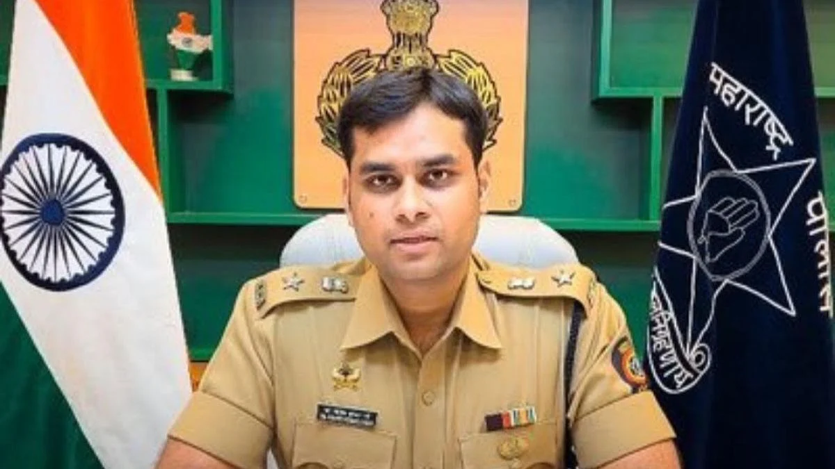 Meet Dr Mohit Kumar Garg: The 2014-Batch IPS Officer Overseeing Mumbai's High-Profile Celebrity Belt