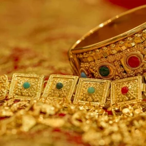 Gold jewellery price hiked by Tk1,633 per bhori