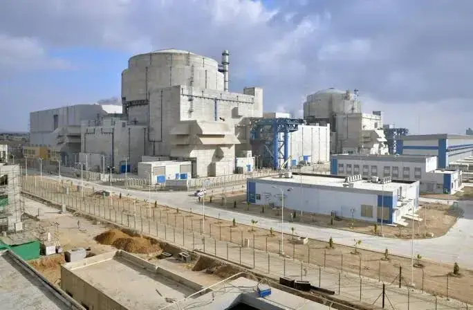 Pakistan Atomic Energy Commission signs contract for hydropower plant at outfall of Chashma-5