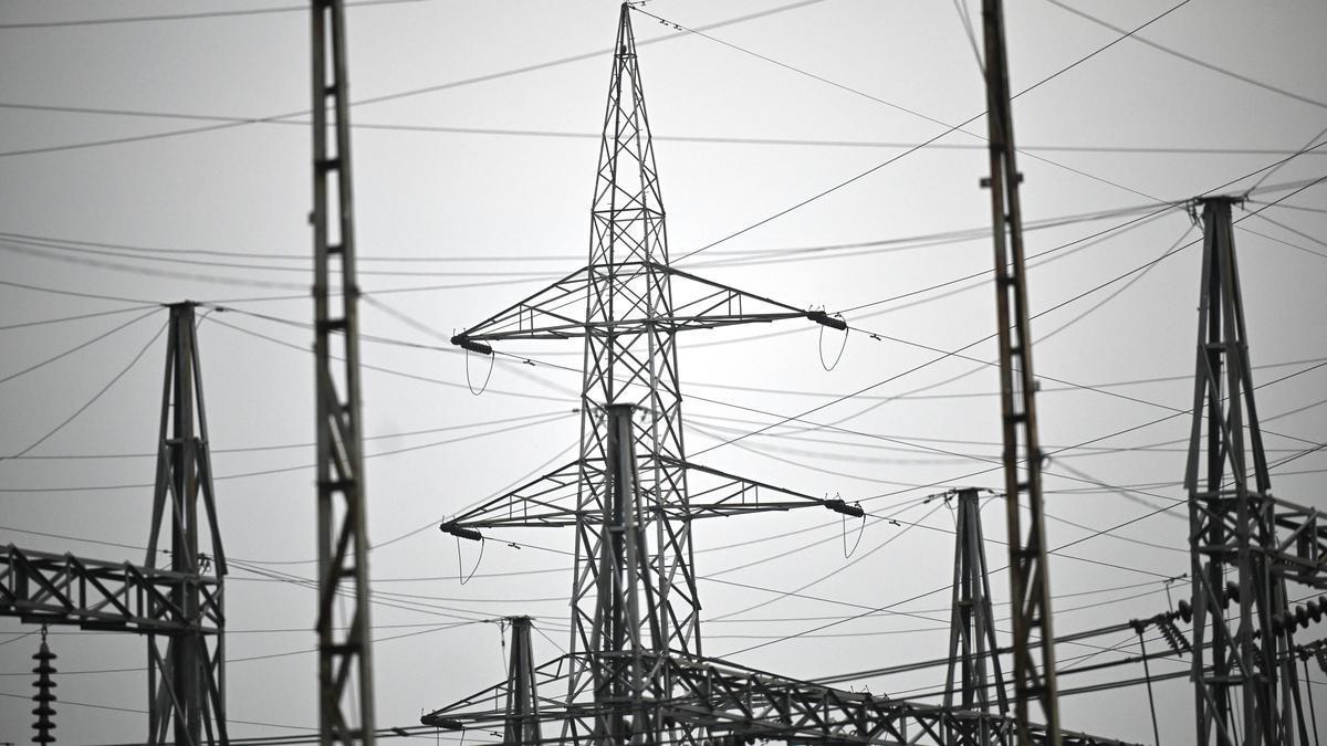 Keralam power crisis: State eyeing additional 150 MW from NPCIL, says CM