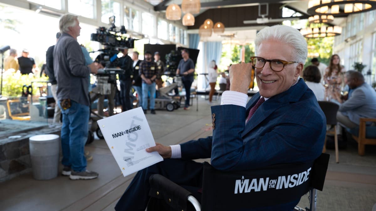 Netflix's A Man On The Inside bowing out after season 3