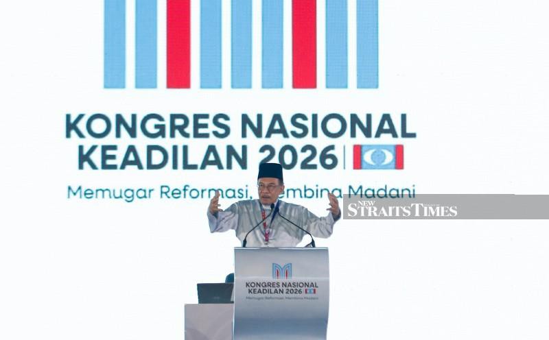 Anwar announces abolition of Universities and University Colleges Act