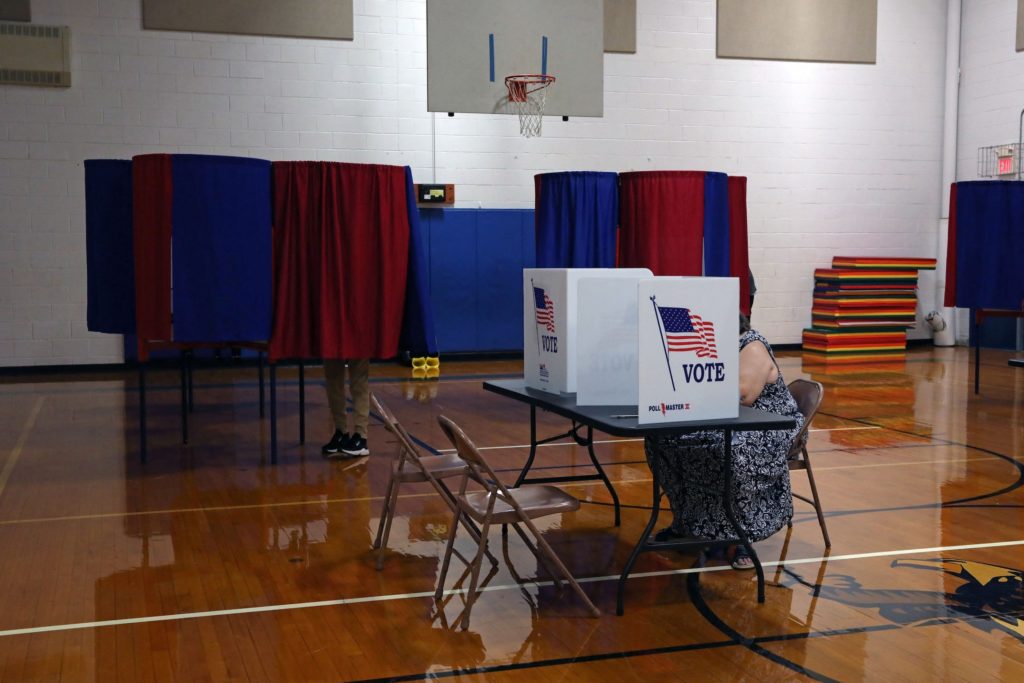 New poll reveals how Trump's low approval might affect midterms