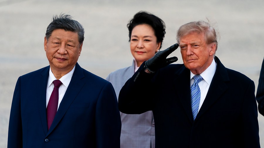 Trump welcomes Xi for state visit with rare tarmac greeting at Joint Base Andrews