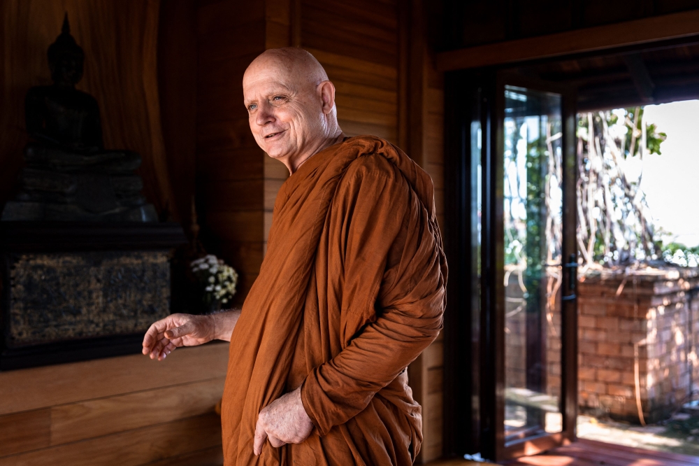 ‘Left-field’ life: Briton becomes Thailand’s top foreign monk