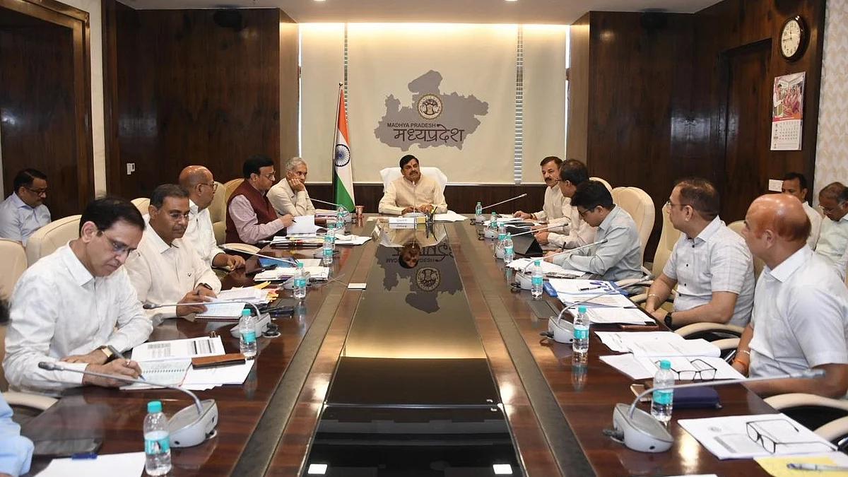 CM Mohan Yadav Pulls Up Education Officials Over Response To Rahul Gandhi’s Question In Bhopal