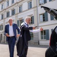 Bis jetzt kein Sieger am Vincenz-Prozess: Der Ton bleibt nüchtern – umso härter wird in der Sache gestritten