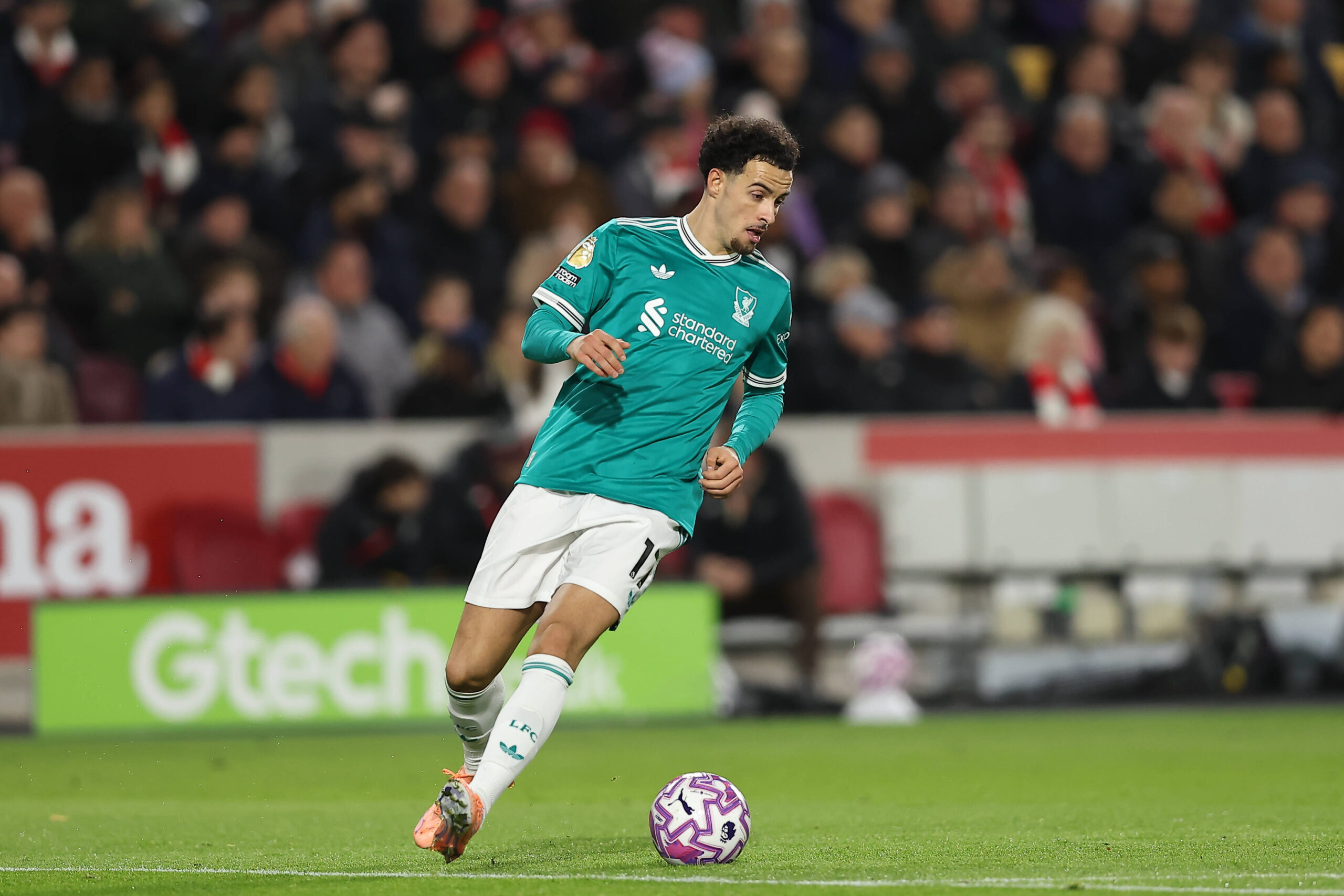 Liverpool told to make huge decision and end transfer saga