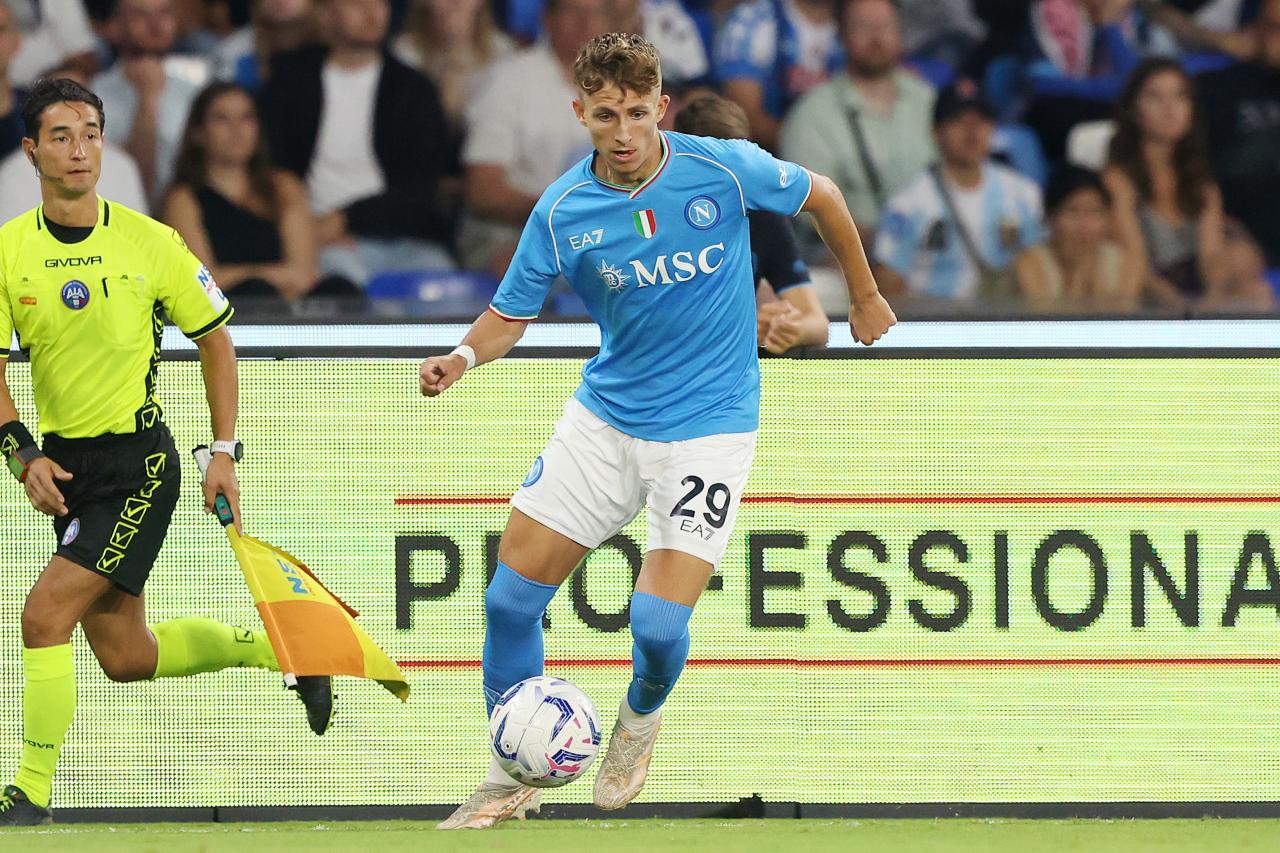Napoli threaten to take legal action with Schalke over failed Lindstrøm deal