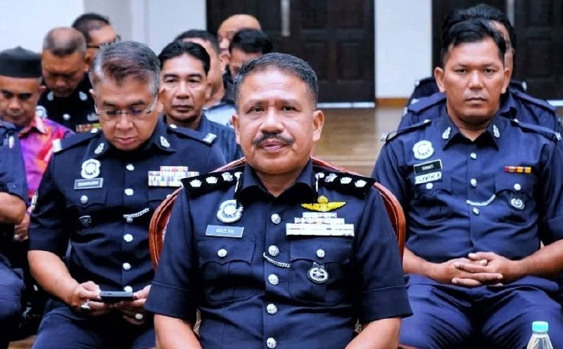Teacher in student, mother assault probe released on police bail