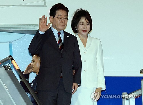 Lee says combining S. Korea's technology with Mexico's industrial base can create new growth