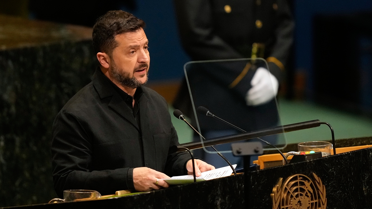 Zelenskyy says Ukraine sent 2 North Korean prisoners of war to South Korea