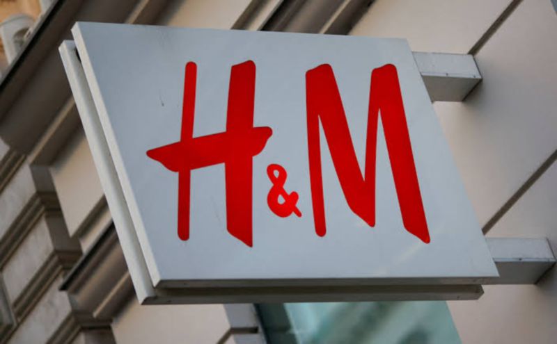 H&M's operating profit grows more than expected in third quarter