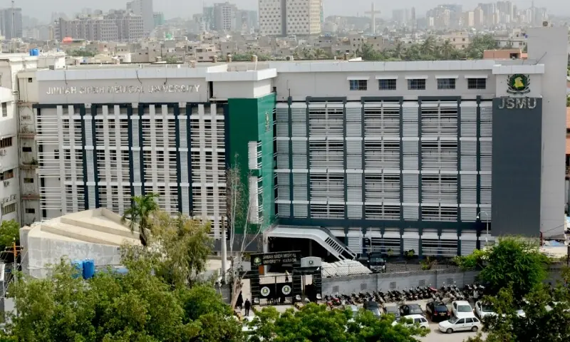 6 Jinnah Sindh Medical University faculty members urge VC to review decision to rehire professor after retirement