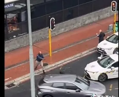 Gunfire erupts during Sea Point abalone chase