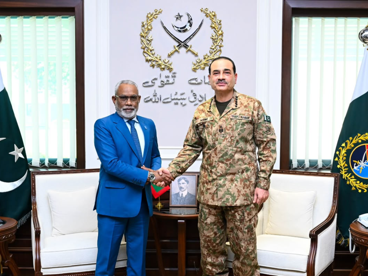 CDF Munir, Maldives parliament speaker discuss bilateral cooperation and regional security