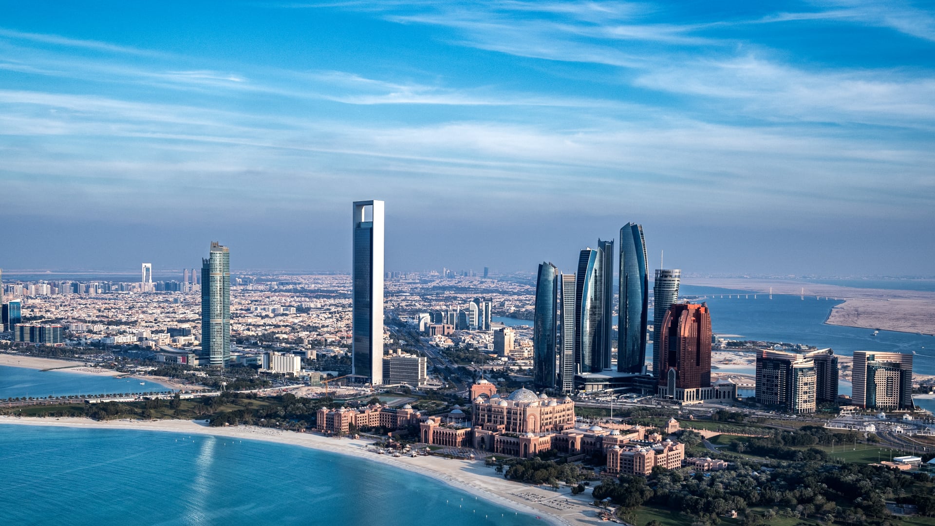 Abu Dhabi extends office-free period for entrepreneurs to cut business costs