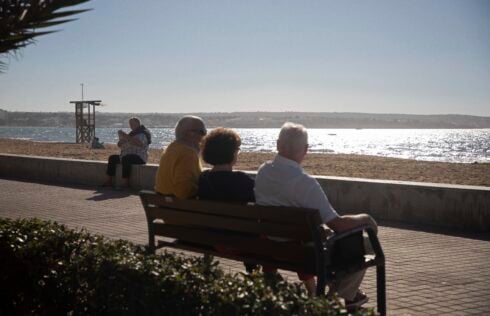 Workers in Spain with 40 years of contributions could retire early with with full pension – but do payments to UK National Insurance count?