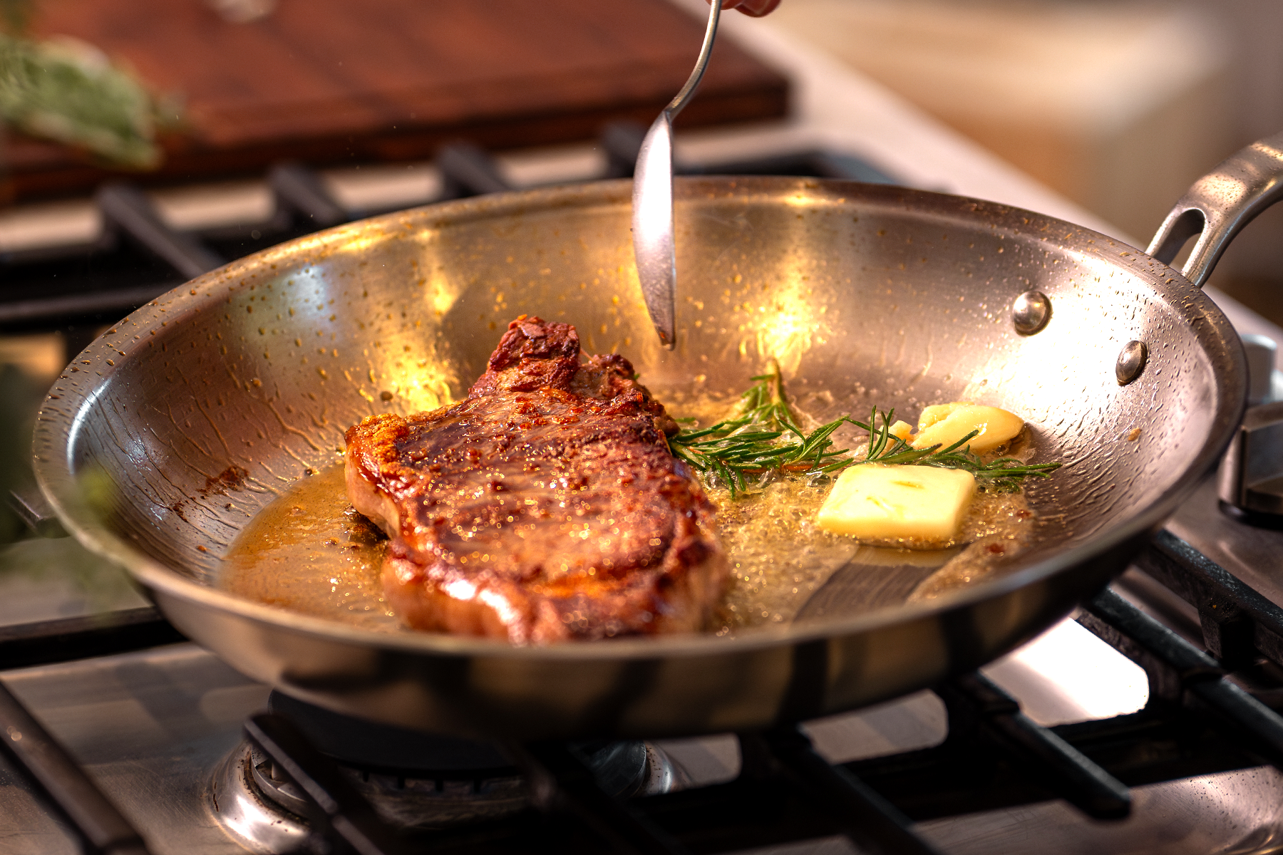 Why Chefs Love Cooking on Stainless Steel