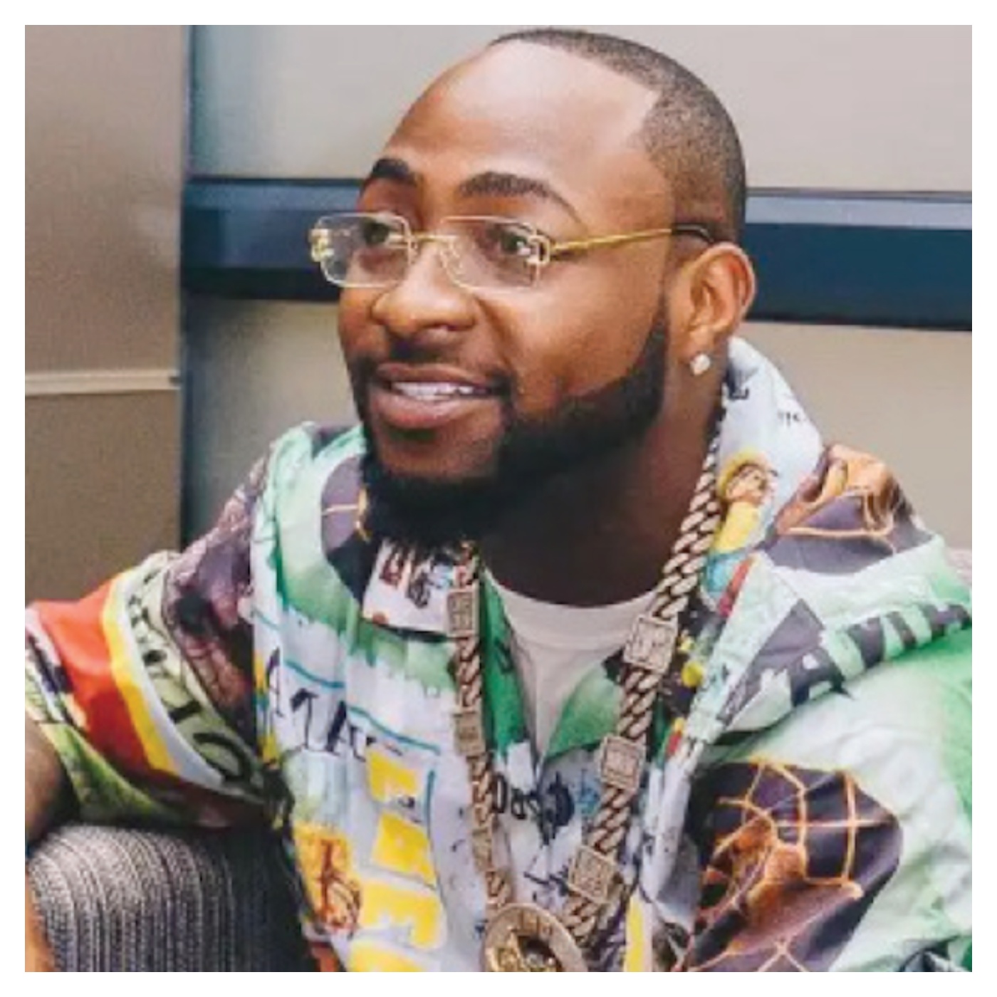 Osun election: ‘Soldiers trying to stop me from entering state’ – Davido