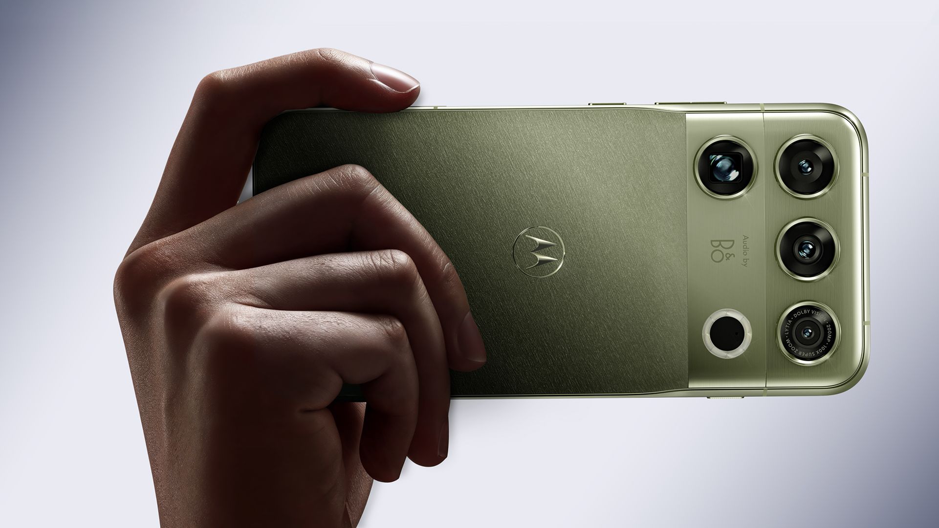 Motorola's Signature 27 will be the first non-Pixel phone to support GrapheneOS