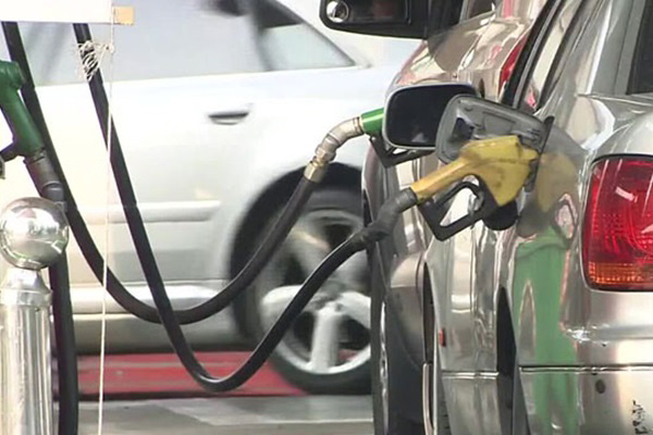 Gas Prices Fall for 13th Straight Week