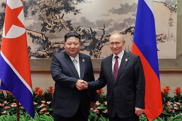 NK Leader Pays Tribute to Soviet Forces Killed during Fight against Japan in WWII