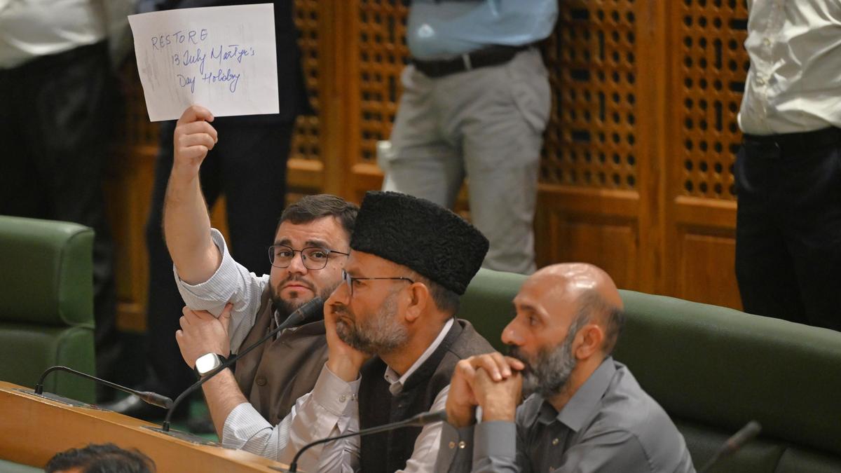 MPs Shashi Tharoor, Manoj Jha praise PDP MLA Mehdi’s Bill on reintegration of displaced Kashmiri Pandits