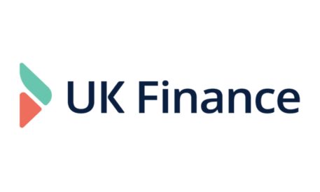 UK Banks Execute First Transactions With Tokenized Deposits