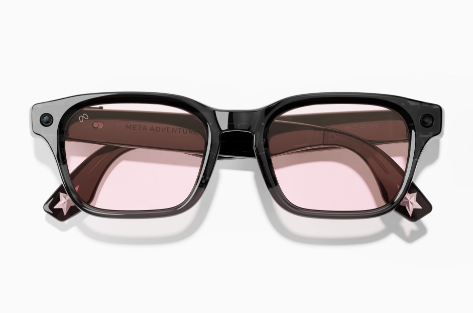 BLACKPINK’s LISA Designed Meta Glasses With Charms Inspired by Her Pets & Exclusive Digital Treats