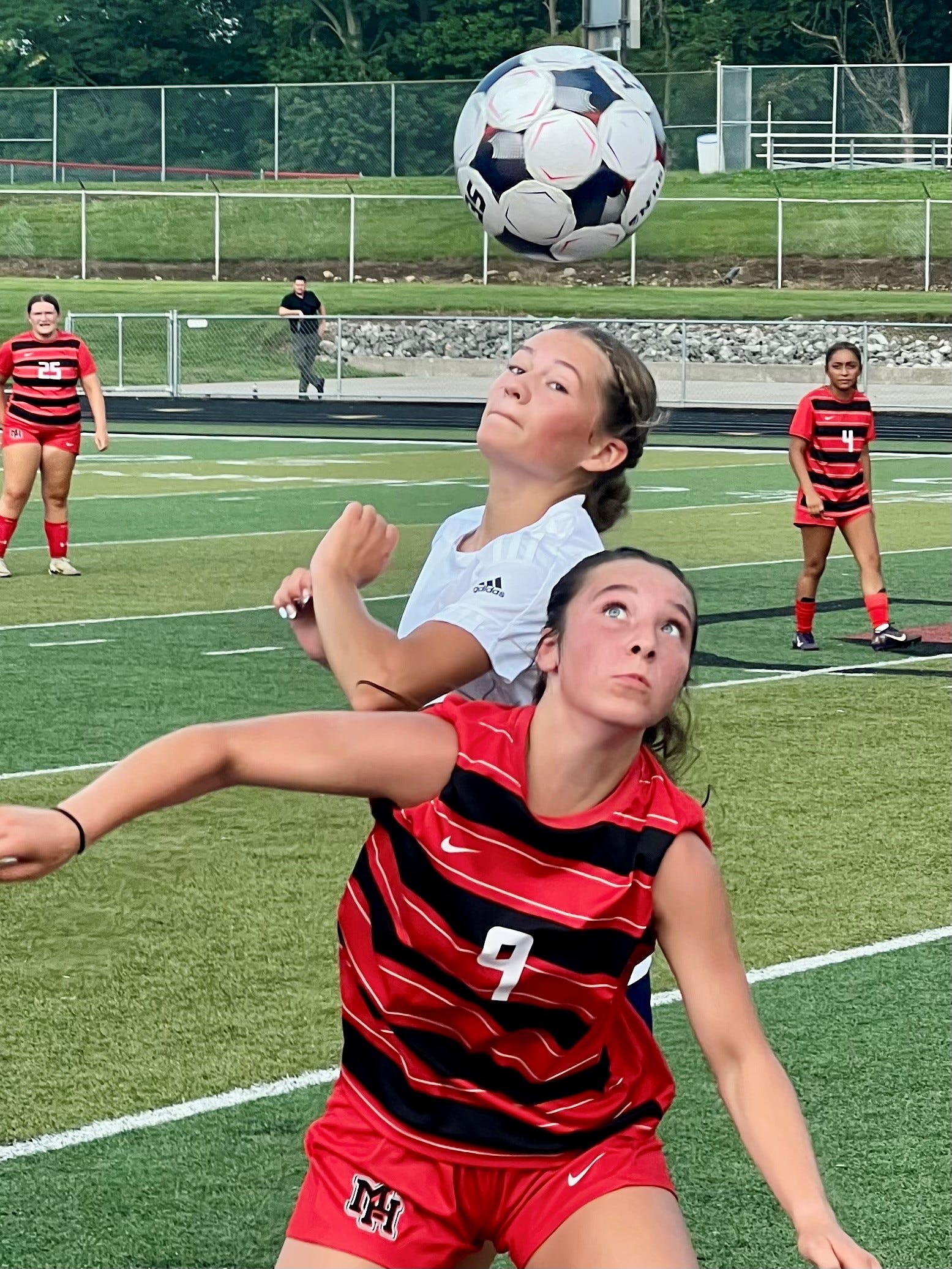 Primetime Friday matches open soccer seasons for RV, Marion Harding